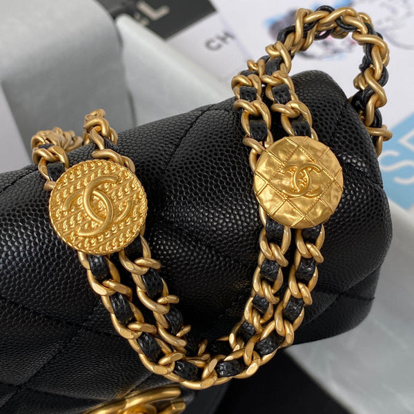 19 Borsa con patta 17 Nero Caviar Gold Hardware 