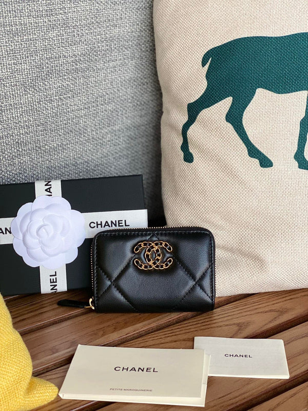 ALV Victorine 19 Zipped Coin Purse Lambskin