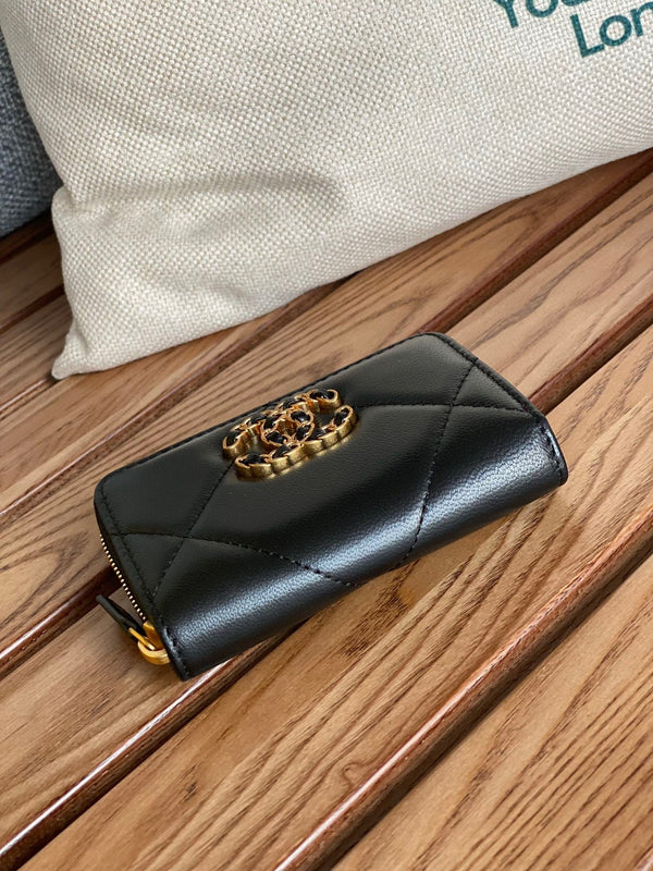 ALV Victorine 19 Zipped Coin Purse Lambskin