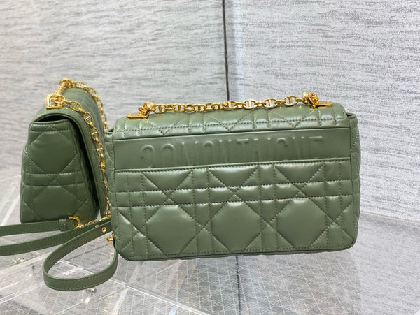 BORSA CARO MEDIA 25 VERDE MACROCANNAGE PELLE DI VITELLO