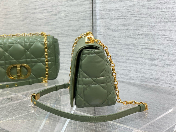 BORSA CARO MEDIA 25 VERDE MACROCANNAGE PELLE DI VITELLO
