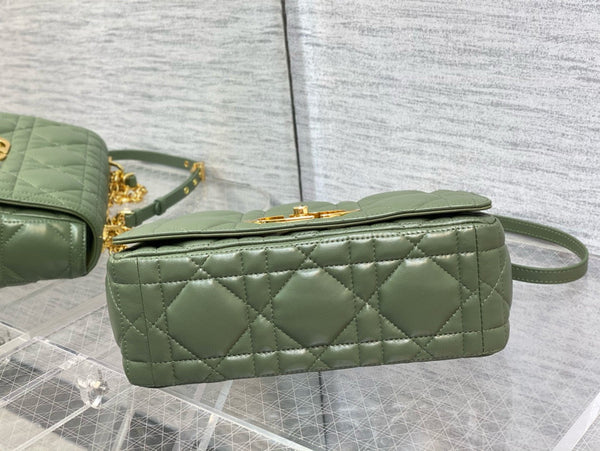 BORSA CARO MEDIA 25 VERDE MACROCANNAGE PELLE DI VITELLO