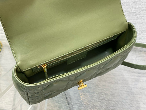 BORSA CARO MEDIA 25 VERDE MACROCANNAGE PELLE DI VITELLO