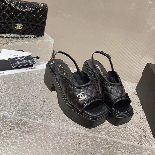 sandalo slingback con plateau cc in pelle di vitello nera