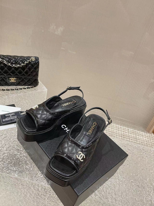 sandalo slingback con plateau cc in pelle di vitello nera