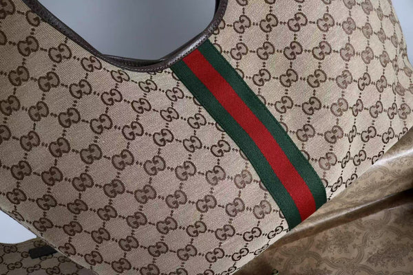Gucci Giglio Large Tote Bag Beige and Red Denim