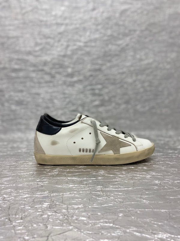 GOLDEN GOOSE SUPERSTAR SNEAKERS WHITE BLACK CALFSKIN AND SUEDE