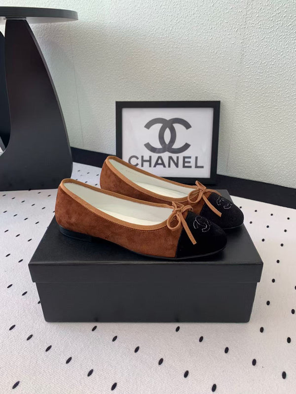 CC 25 Ballet Flat Black and Brown Suede