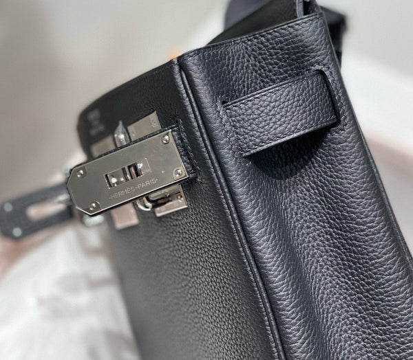HM HAC A DOS PM 26CM BLACK TOGO LEATHER SILVER HARDWARE
