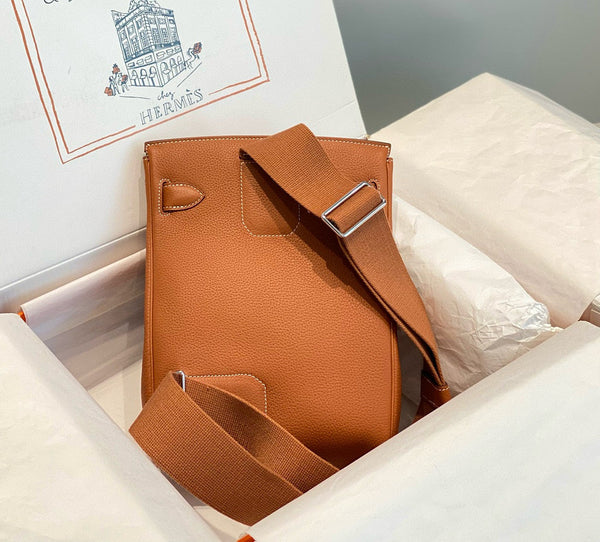 HM HAC A DOS PM 26CM GOLD TOGO LEATHER SILVER HARDWARE