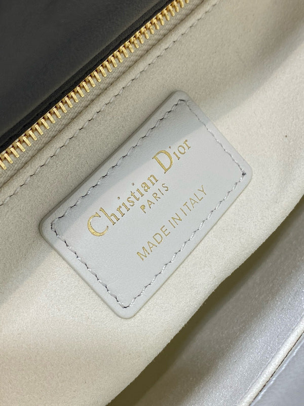 Lady Dior 20 cm catena in pelle di agnello bianca nera e oro