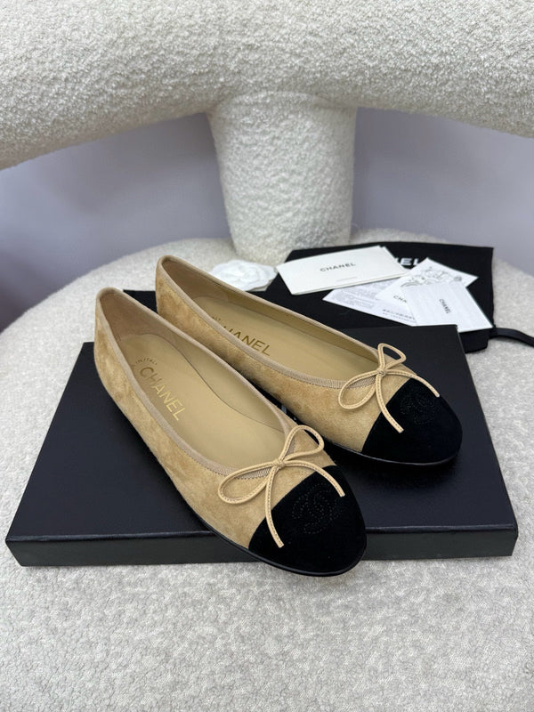 CC 25A Ballerina Beige Nera Scamosciata