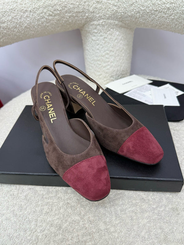 CC 25A Slingback in camoscio rosso scuro cioccolato