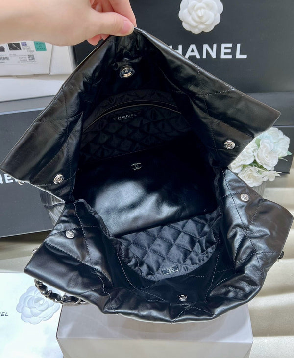 CC HOBO BAG 22 BLACK LAMBSKIN SILVER HARDWARE BEST VERSION