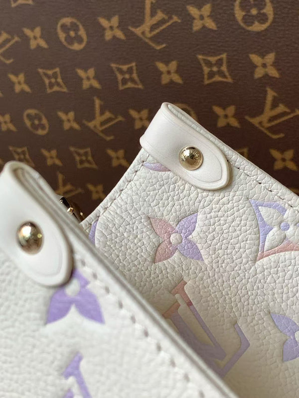 LV OnTheGo 25cm Bag White Purple Pink Embossed Grained Cowhide