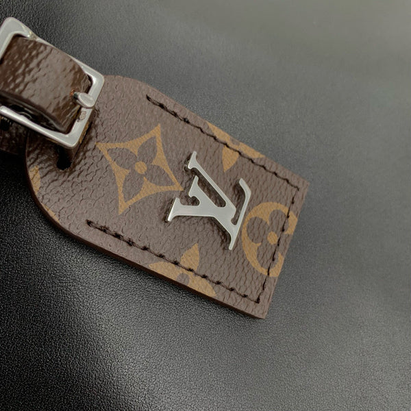 LV Atlantis MM Medium 30cm Bag Noir Monogram Canvas Calfskin