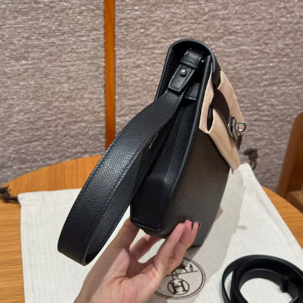 Hm Kelly Depeches Pouch 25 Pouch Black Cowhide Sliver Hardware