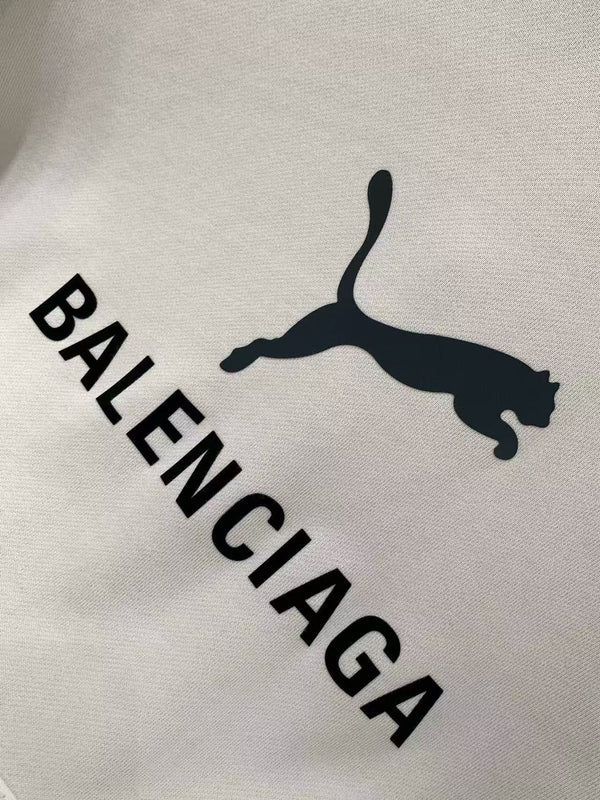 Balenciaga 25 Hoodie White Cotton 0050