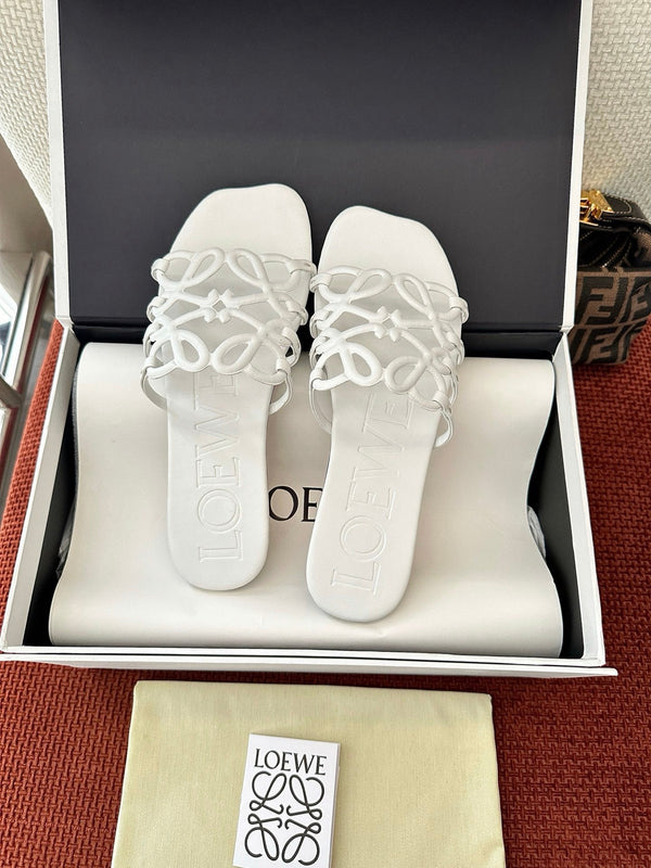 Loewe 25 Petal Anagram Slides White Cowhide