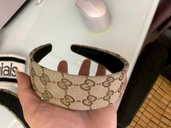 Serre-tête Gucci en toile Suprême GG beige ébène