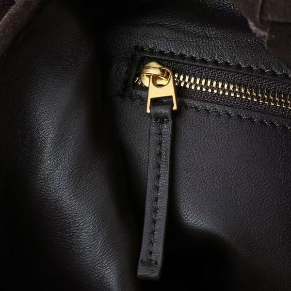 BV 25 Hop Bag Dark Brown Suede