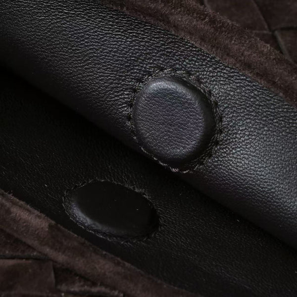 BV 25 Hop Bag Dark Brown Suede