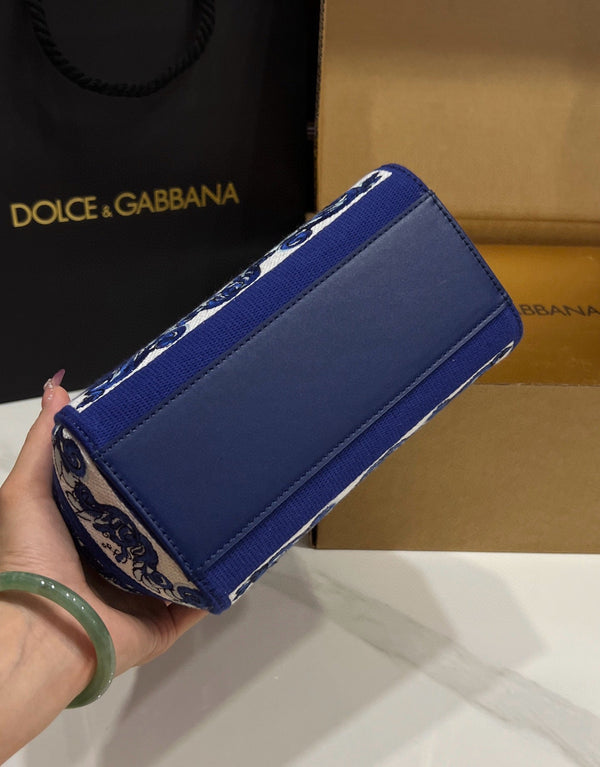 Dolce & Gabbana Porcelain Sicily Bag 20cm Blue and White Embroidery Calfskin