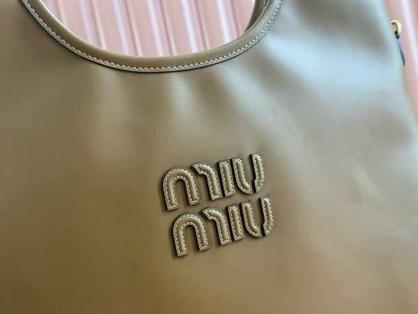 HOBO 40 TOTE BAG IN BROWN CALFSKIN