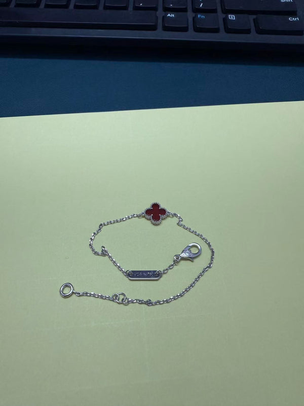 BRACELET CLOVER 1 MOTIF ROUGE ARGENT