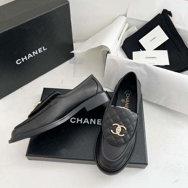 CC Moccasins 25mm In Black Lambskin