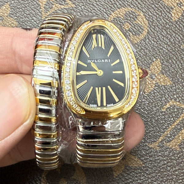 Montre Bvlgari Serpenti Tubogas 35mm Diamants pour Femme en Or et Argent avec Cadran Noir