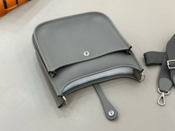 HM Evelyne 23cm Grey Togo Silver Hardware