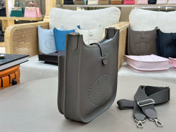 HM Evelyne 23cm Grey Togo Silver Hardware