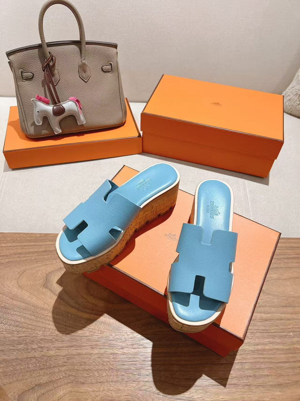 EZE 65 SANDAL LIGHT BLUE CALFSKIN