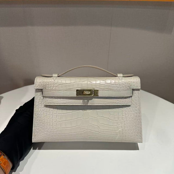 HM KELLY  POCHETTE 22 CREAM AMERICAN ALLIGATOR SILVER BUCKLE (MADE - TO - ODER)