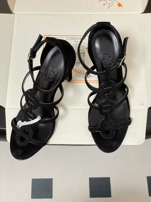 HM 26S STRAPPY HIGH HEEL 105MM IN BLACK LAMBSKIN