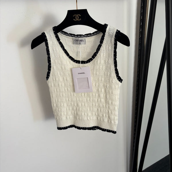 Débardeur en maille Chanel noir et blanc cassé