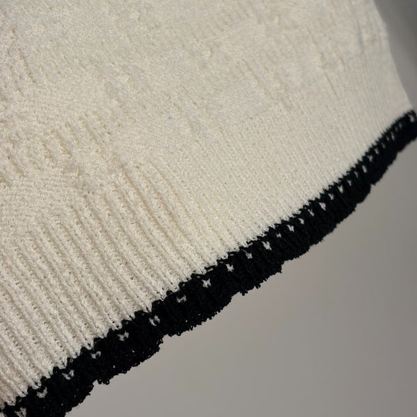Débardeur en maille Chanel noir et blanc cassé