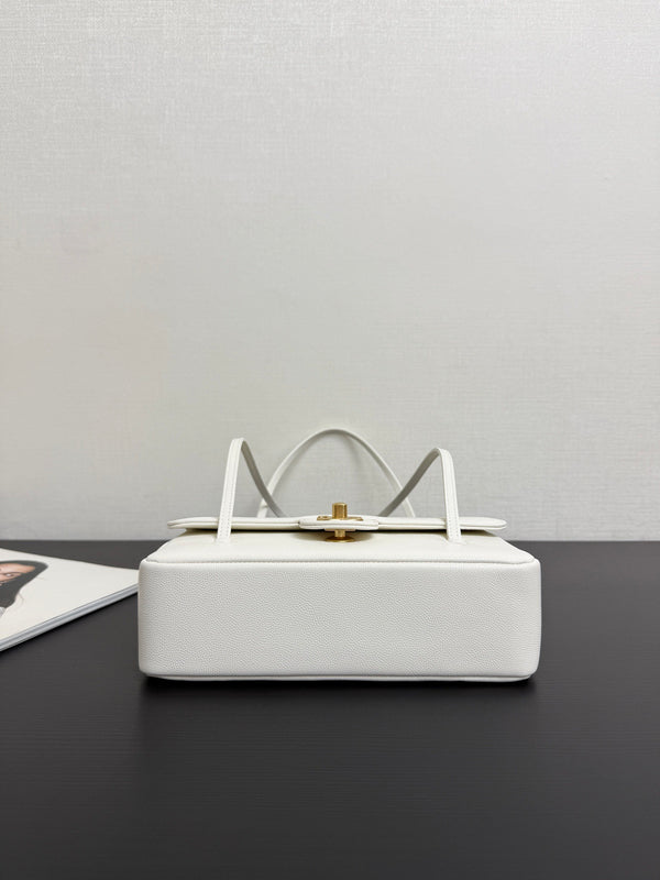 Chanel 26 Shoulder Bag 22cm White Caviar Leather