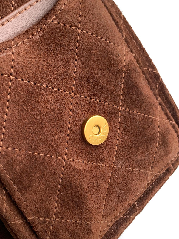 CHANEL 25S HOBO BAG 22 CM IN DARK BROWN SUEDE WITH GOLD HARDWARE