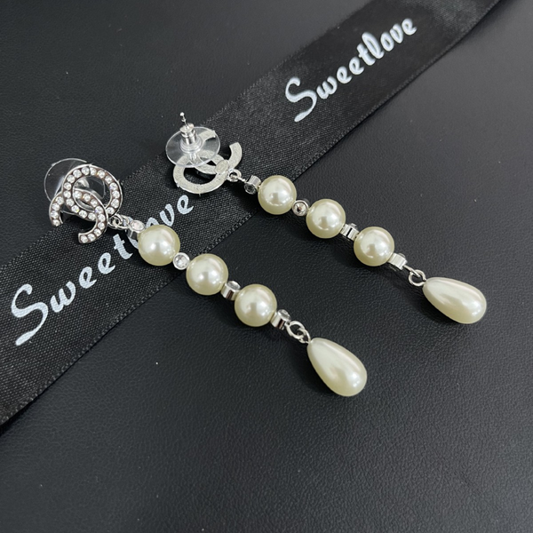 CC Boucle d'oreille perle