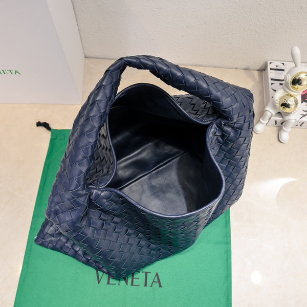 BV Large Intrecciato 54cm Hobo Bag Navy Blue Calfskin