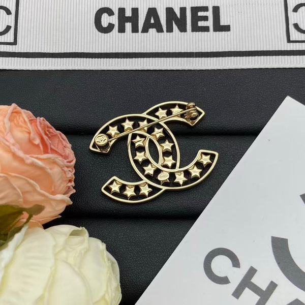 CC Star Strass Brooch