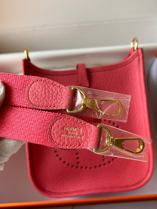 Mini Evelyne 18cm Rose Pink Togo Gold Hardware