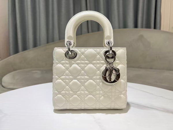 CD Lady Dior 20 Sac Blanc Métal Argenté Agneau