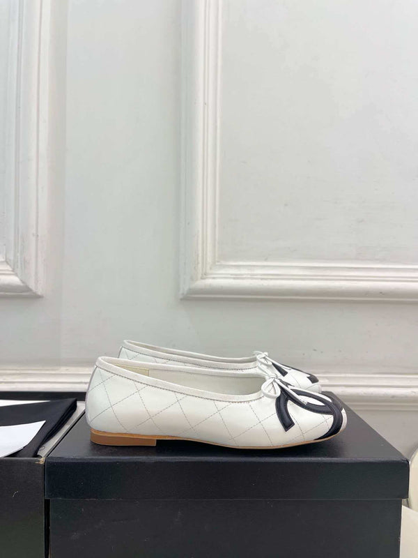 CC 26 COCO BEACH BLANC NOIR EN CUIR COWHITE