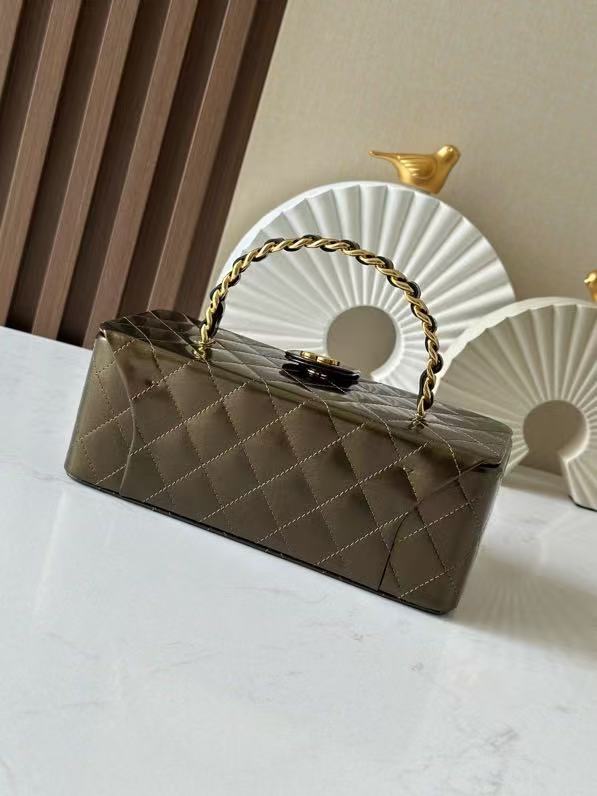 Chanel Vanity Vintage Bag 22cm Olive Green Patent Leather