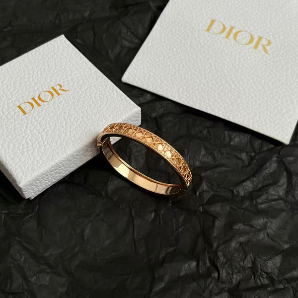CD Cannage Bangle Bracelet in Pink Gold