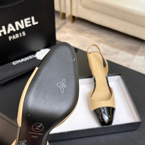 CC Métiers d'Art Apple Slingback Pumps 8.5cm Black Begie Cowhide Leather