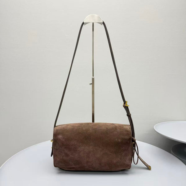 BG Le 7 Shoulder Bag Coffee Suede